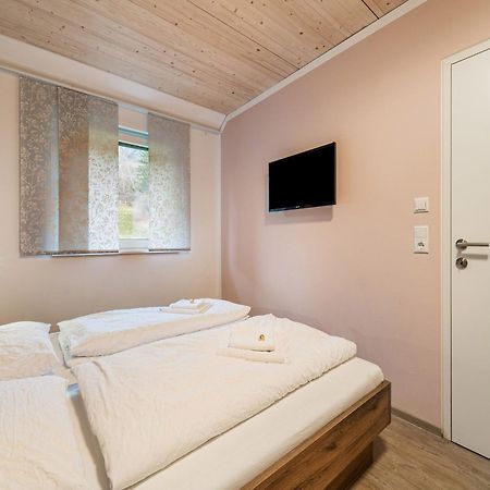 Large Apartment In Sankt Georgen With Balcony Furstau Экстерьер фото